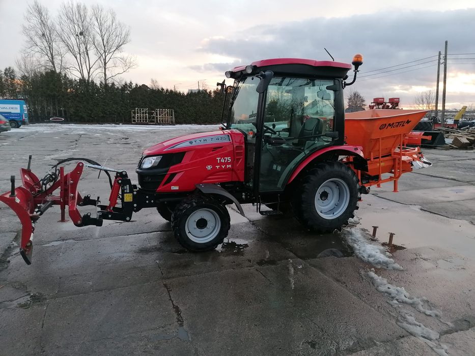 Ciagnik rolniczy Tym T-475