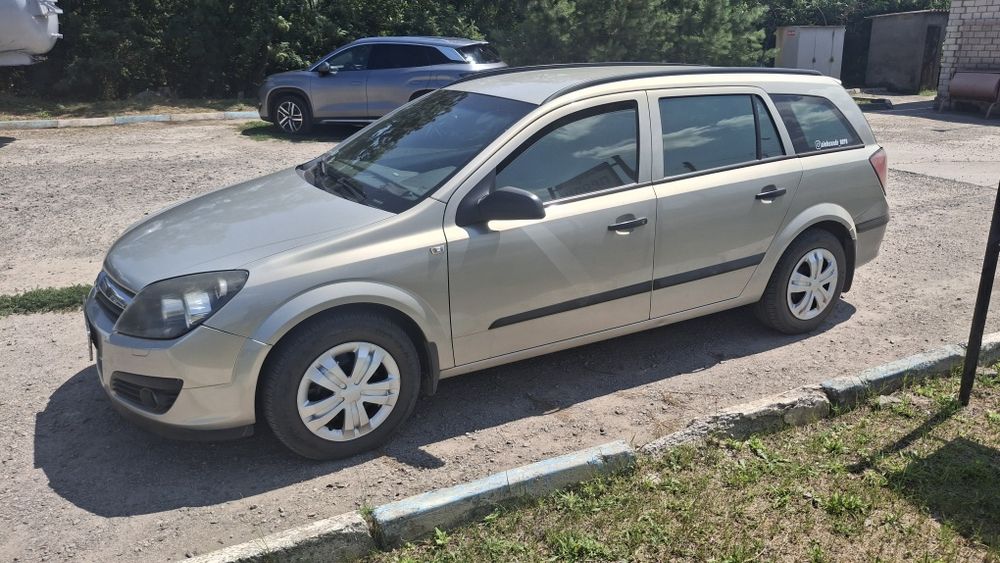 Продам опель Астра Н