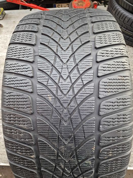 275/30/21  Dunlop D3 super 1 SZT , Audi RO1 6mm z 19r.