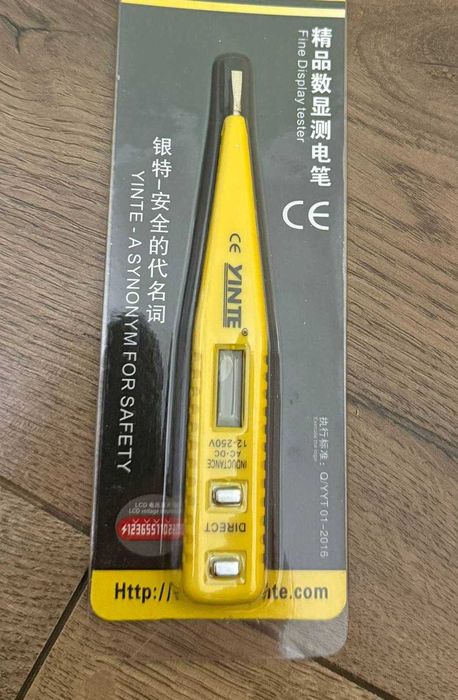 Бесконтактный фазоуказатель для поиска перегоревших ламп гирлянд СССР