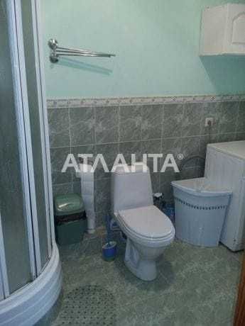 Капитальный  дом из ракушечника с участком 12 соток  возле Черноморска