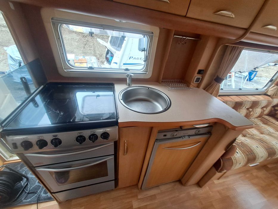 Caravana por 8.000€ em perfeito estado!