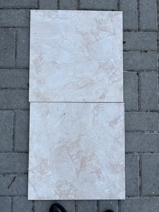 Azulejo bege quadrado