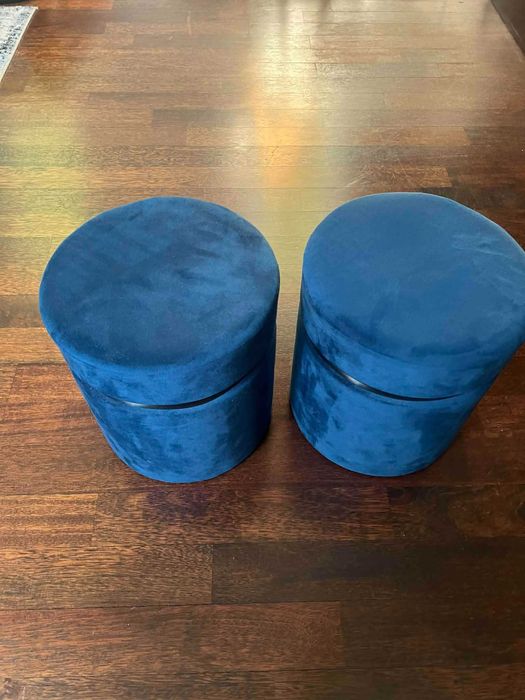 Pufa x 2 Wysokość 37 szerokość siedziska 32