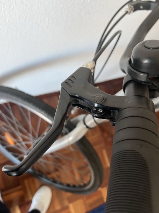 Bicicleta trekking riverside upgrade