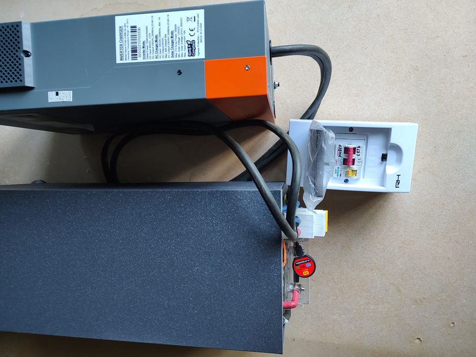 інвертор, Инвертор PowMr 5.5кВт 48V LG CHEM 12S2P 6,8кв квартира