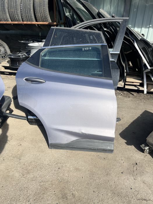 Bolt ev 23 рік двері праві задні фарба 247 F