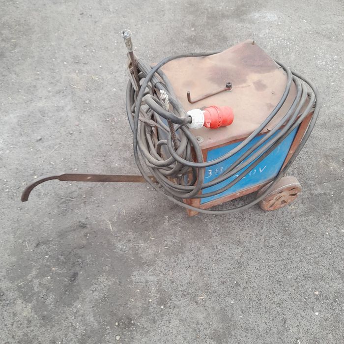 Sprzedam spawarkę elektrodową