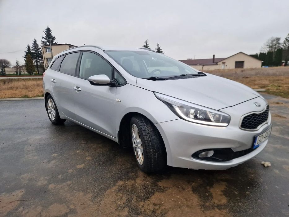 Kia Ceed Klima LED 1.6D el szyby Czujniki kół Wygodne Auto