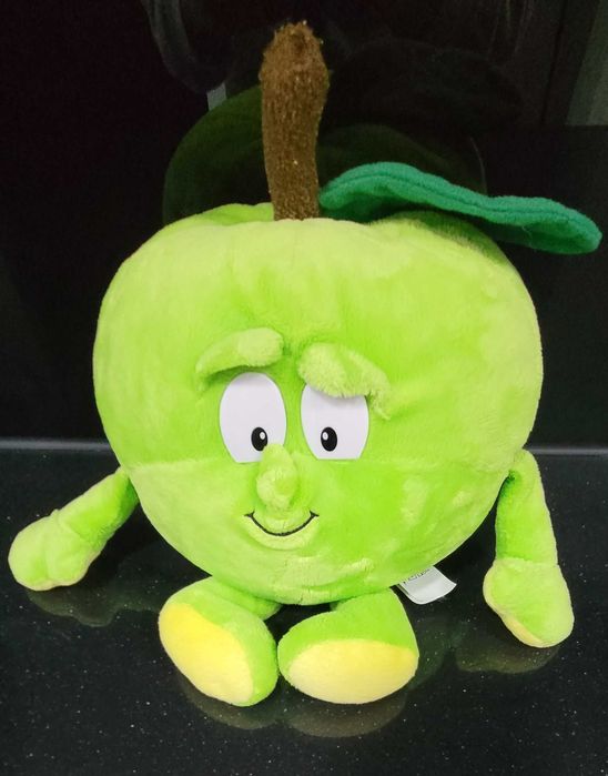 Vendo 2 bonecos novos