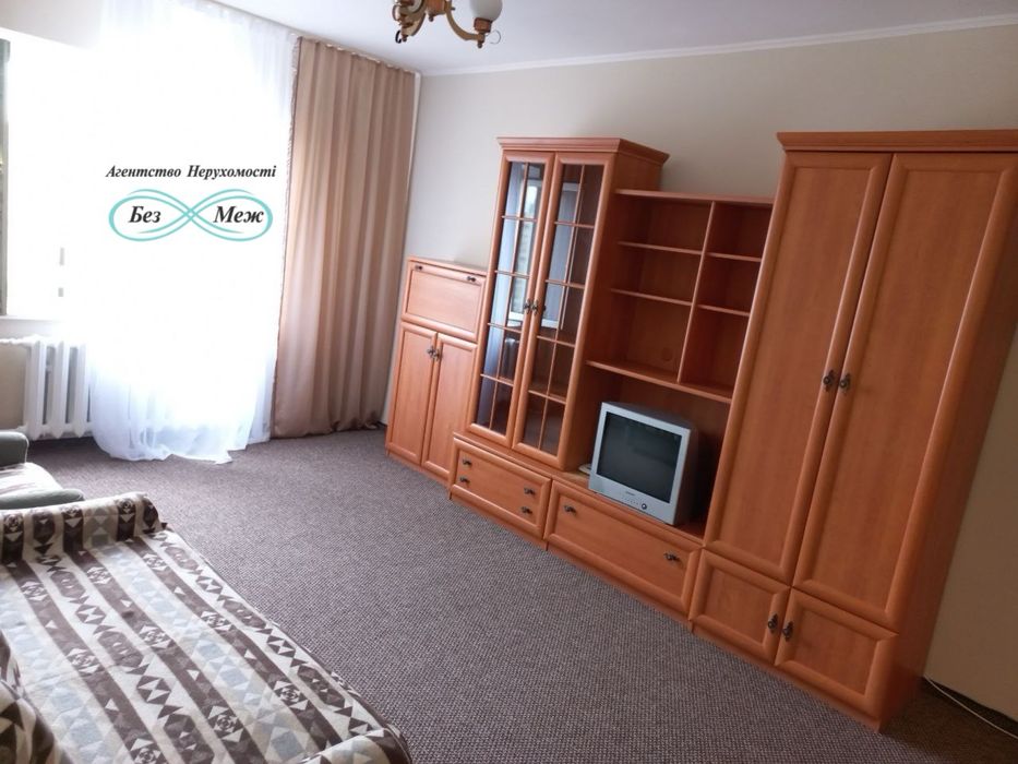 Оренда 1к Квартири вул. Рейгана 42