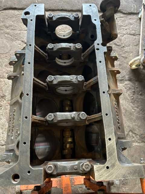 Mopar  blok silnik 440  1968r.