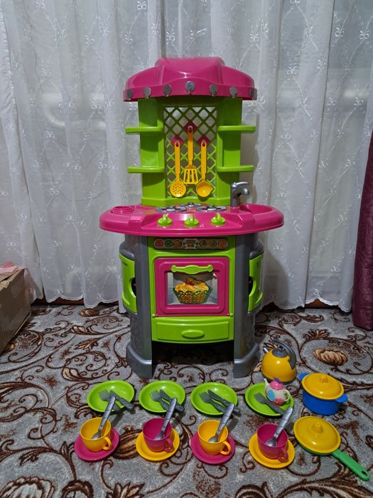 Кухня. Дитяча кухня.