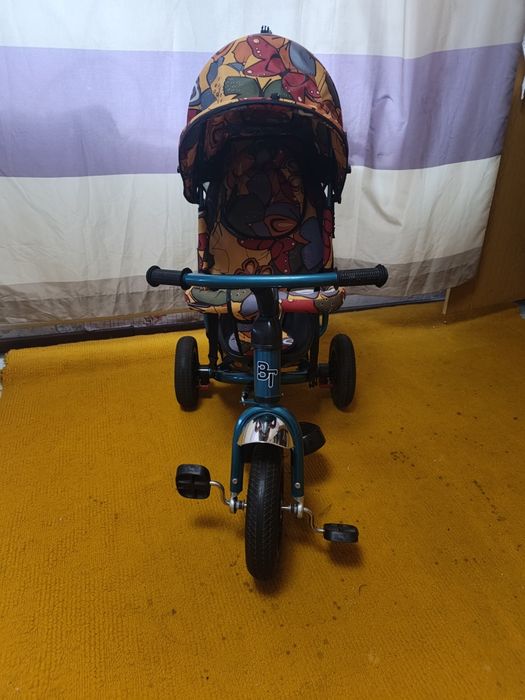 Дитячий велосипед триколісний з батьківською ручкою  Tilly Trike