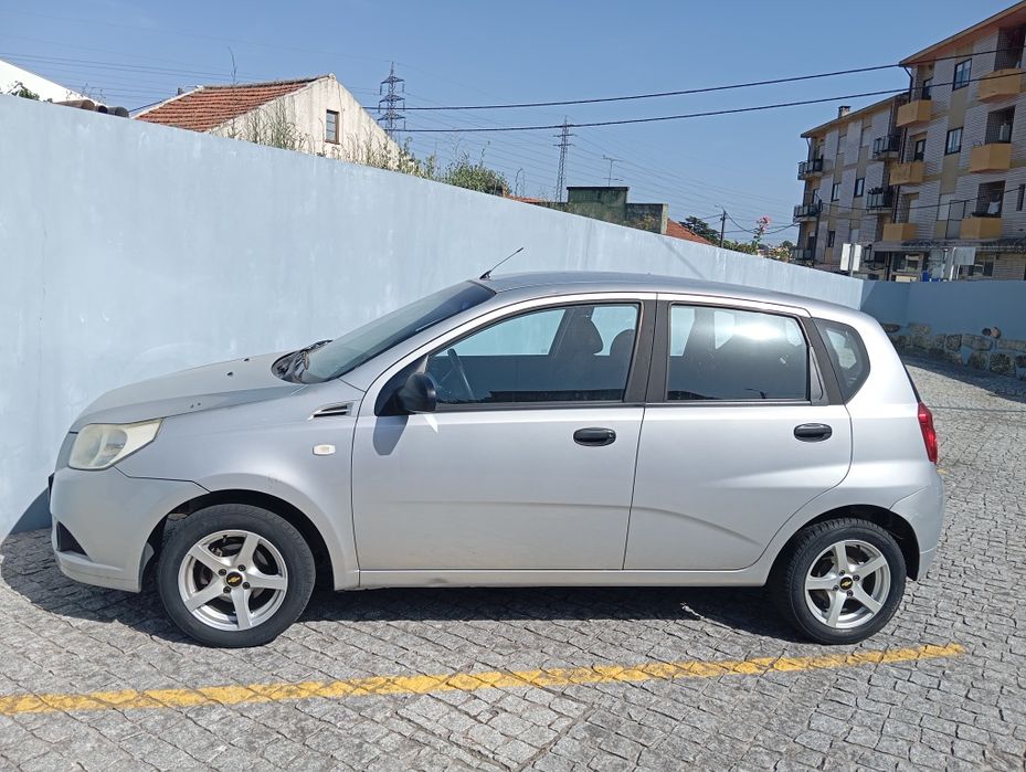 Chevrolet Aveo Kallos 1.2 Gasolina – 2009 – 129.000 km