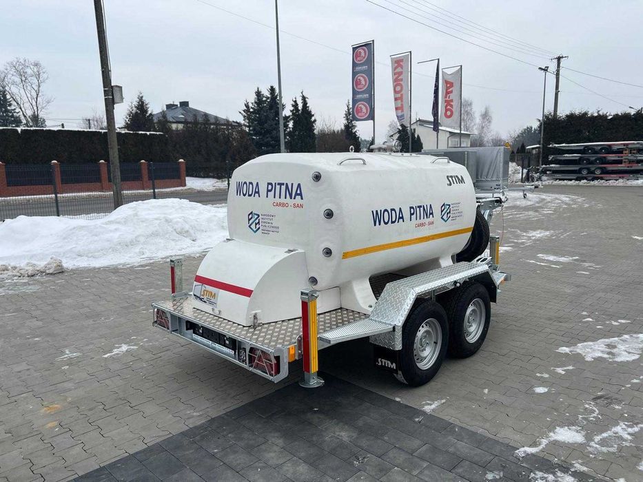 Cysterna GRP Beczkowóz na wodę pitną zbiornik 2600 L Atest PZH
