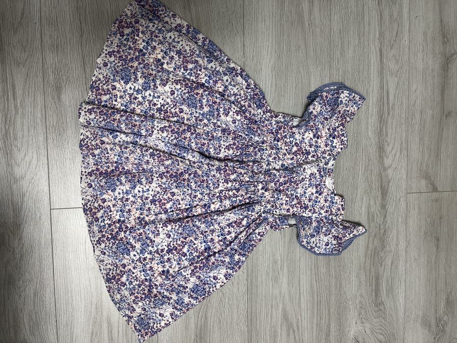 Речі на дівчинку 3/4 роки