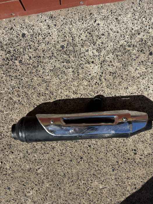 Вихлопна  трубу musstang fortuna 200