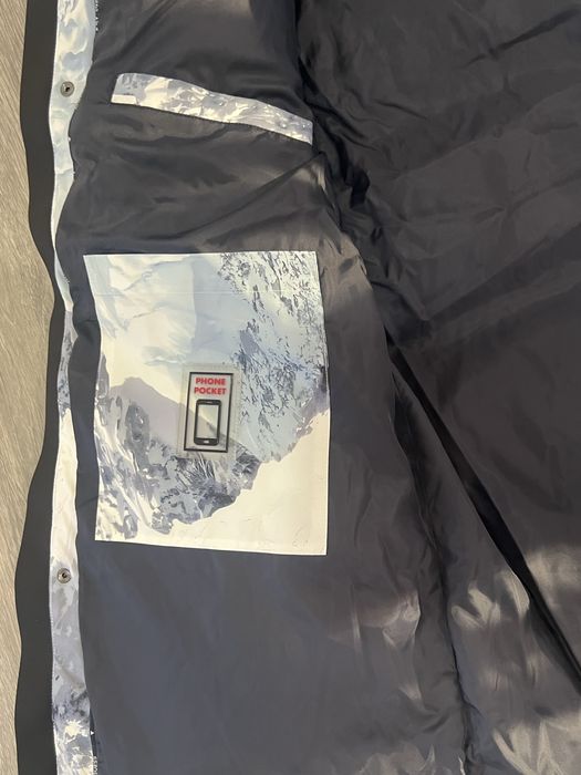 Puffer jacket Guess