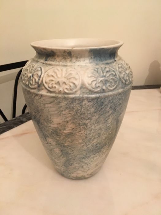 Decorative Ceramic Jar425381854058260480