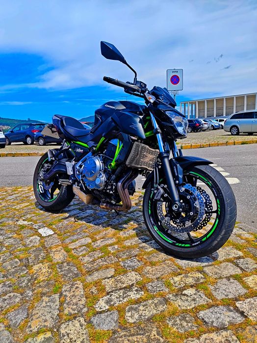 Kawasaki z650 35kw de livrete Venade E Azevedo • OLX Portugal