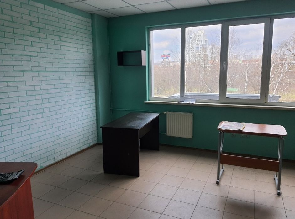 Оренда офісного приміщення 27 м2, 2 поверх, центр, Прибузька 2