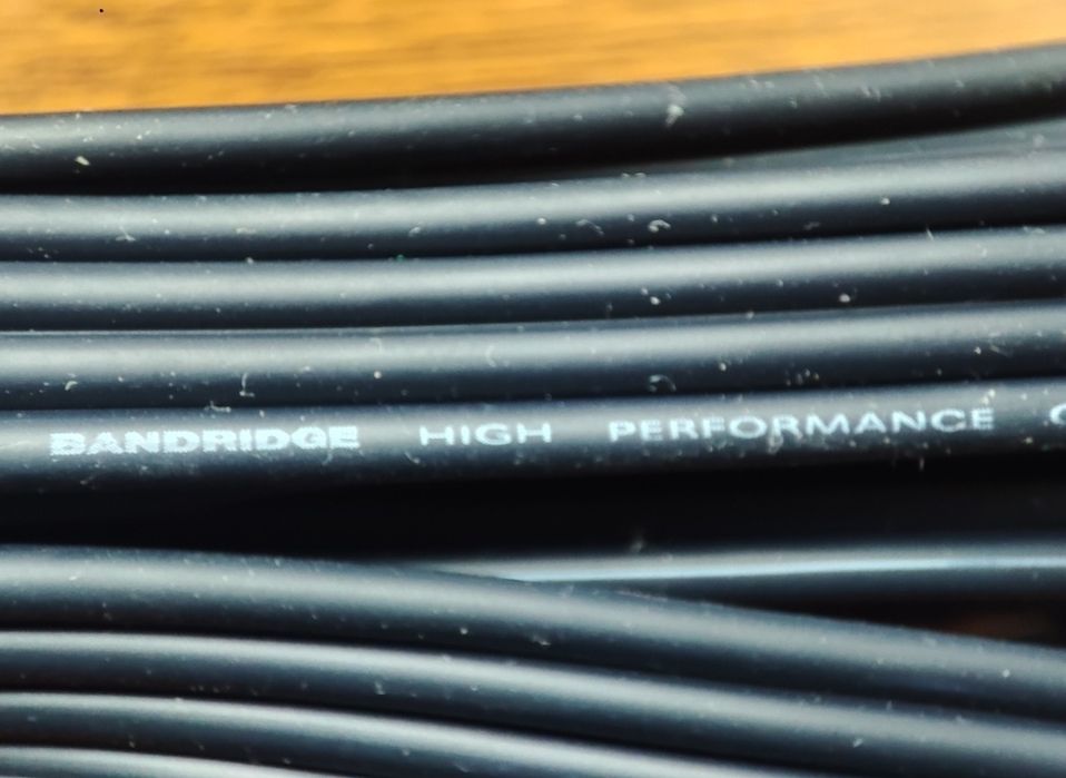 Kabel C64/ C128 HQ S-video Scart Metal złocony 2.5m