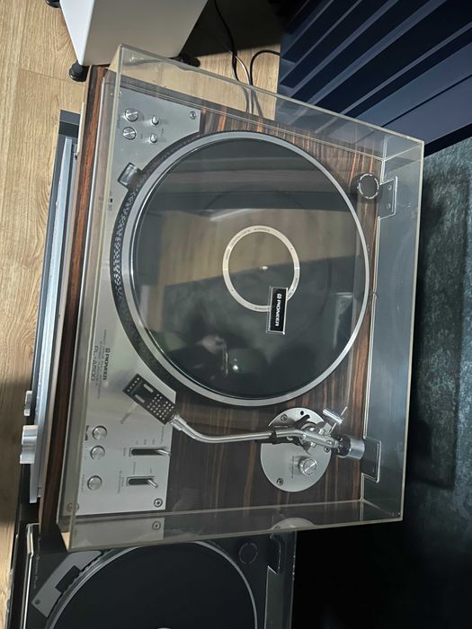Gramofon Pioneer PL-A500