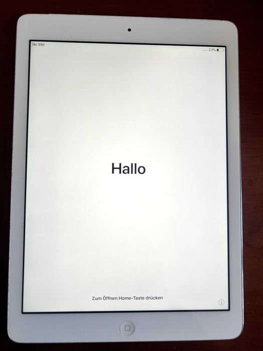 iPad Air modelo A1475, 64GB, Cinza Sideral. Conexão celular e WiFi.