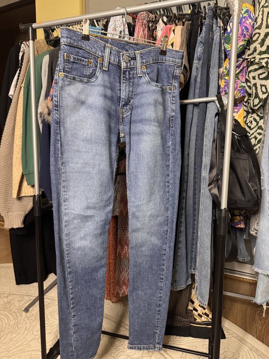 Жіночі джинси Levis