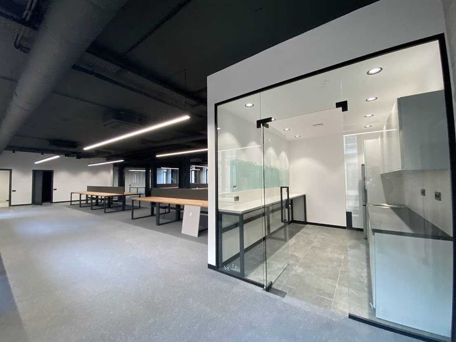 Без%! Оренда сучасного офісу на Подолі, м.Контрактовая пл. (350 кв.м.)