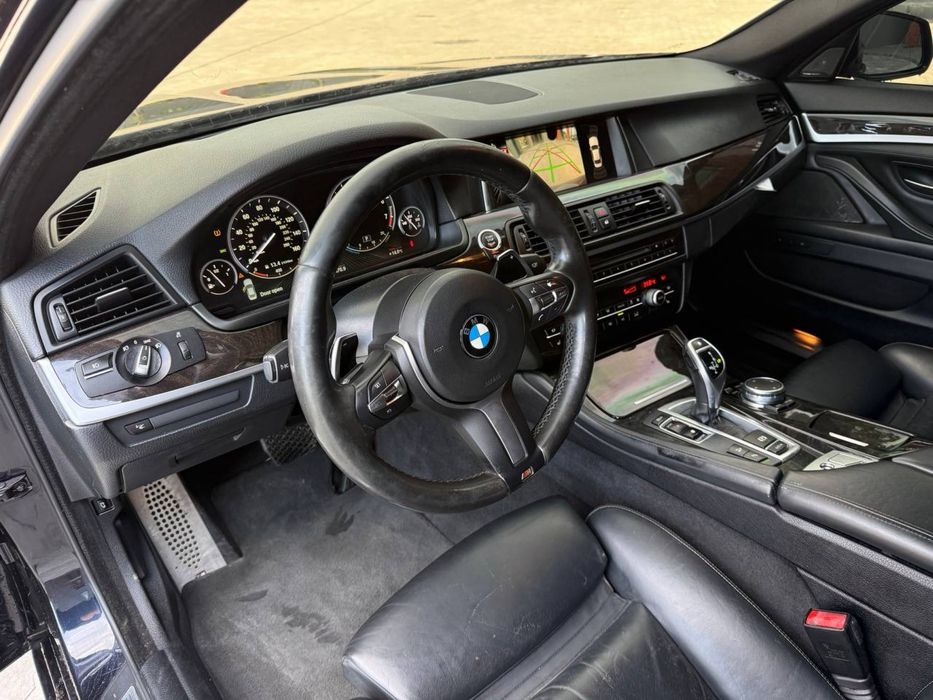 Bmw 5 2016 рік свіжо пригнана