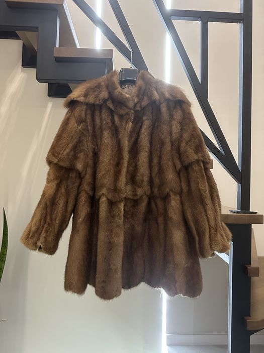 Вінтажні норкові шуби