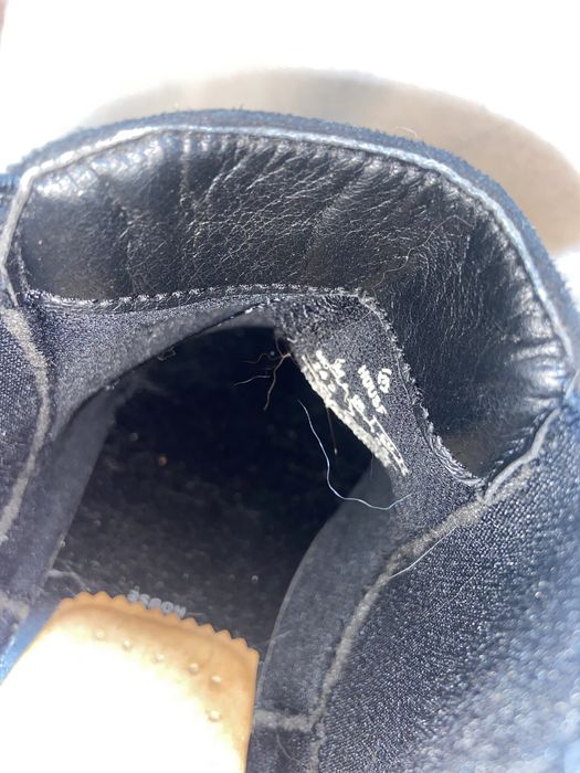 czarne botki ze wzorem