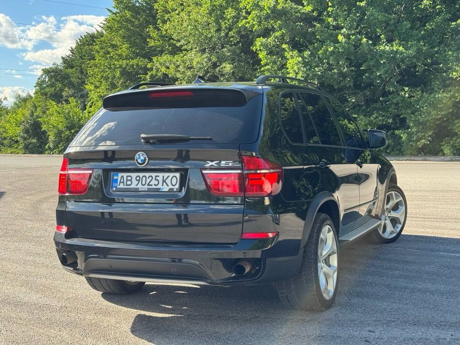 Авто BMW X5 2011