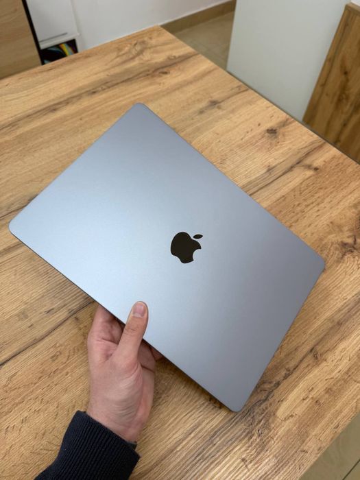 MacBook Air 15”2024(M3) - SpaceGray 16GB/256GB SSD