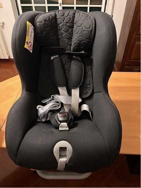 Cadeira Auto Volvo Rear-Facing Child Seat (Britax Römer Max-Way)