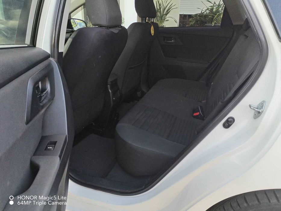 Toyota Auris 2015 com 153503KM