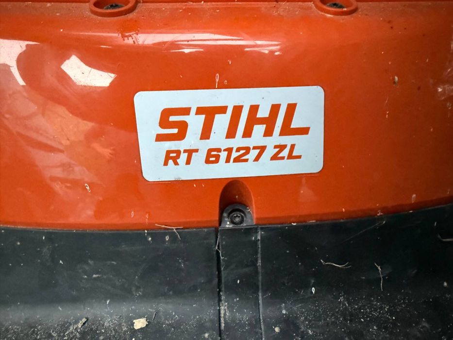 Газонокосарка/трактор Stihl RT 6127 ZL.