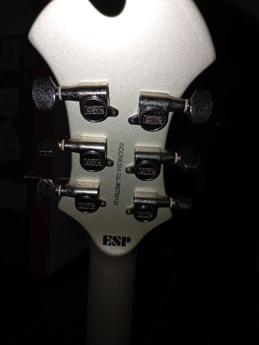 Guitarra ESP LTD AX50 Silver