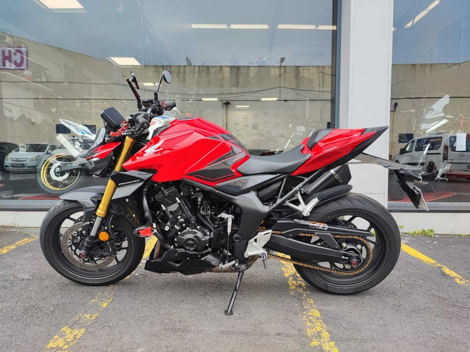 Honda CB 1000 Hornet 2025