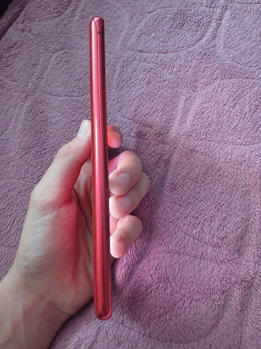 Samsung s20fe стан 9/10 присутній торг