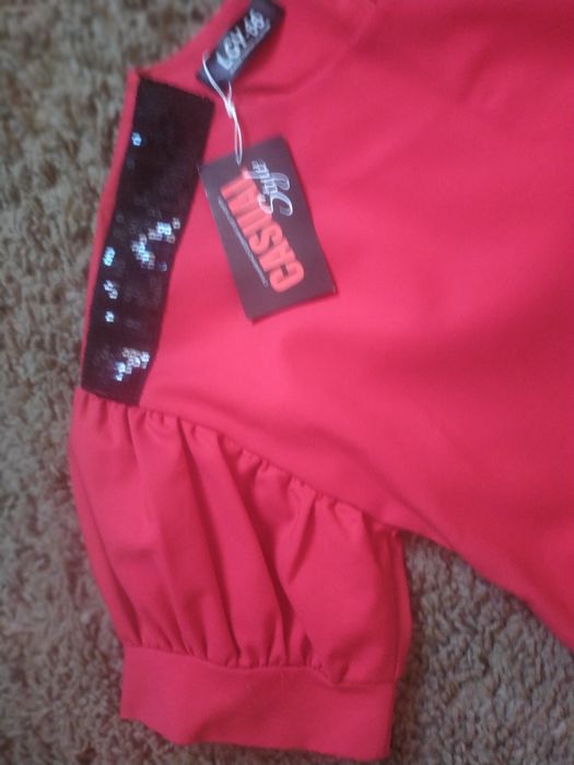 Плаття червоне плаття