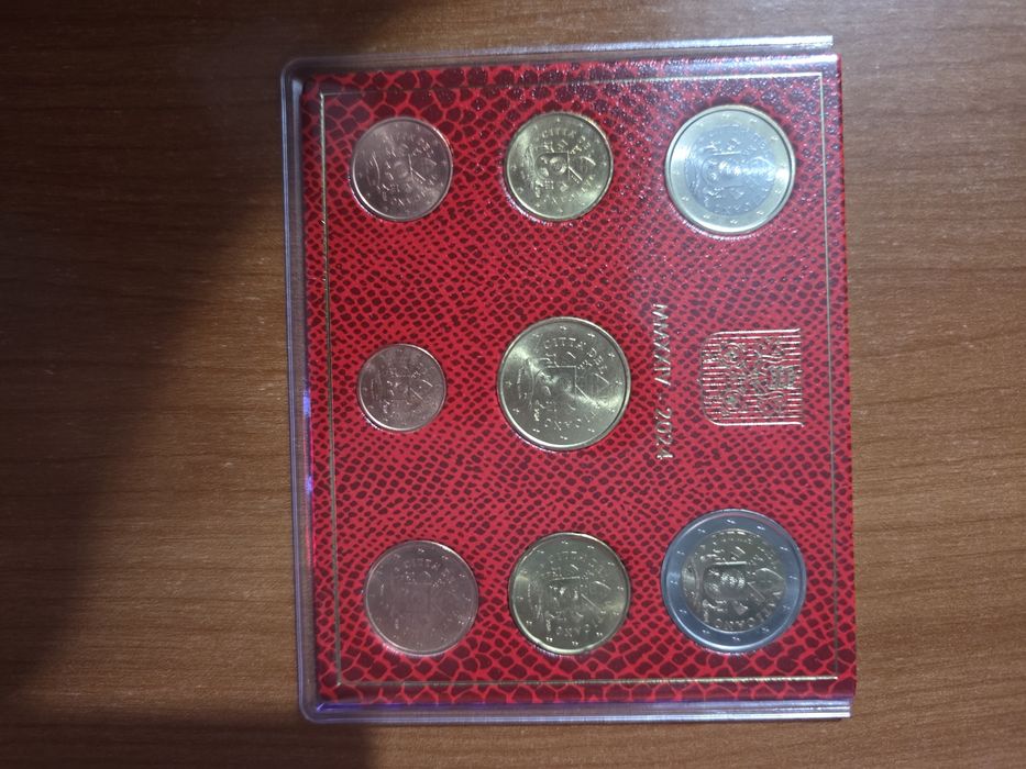 conjunto de moedas de euro do Vaticano de 2024