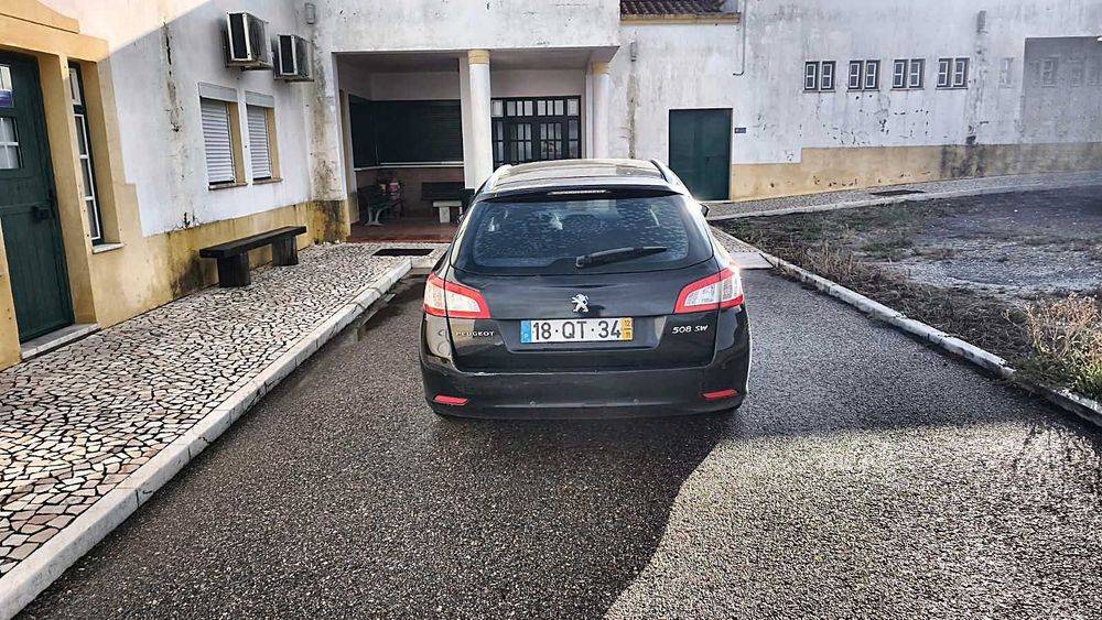 Peugeot 508 SW...