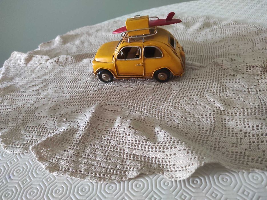 Calhambeque em latão