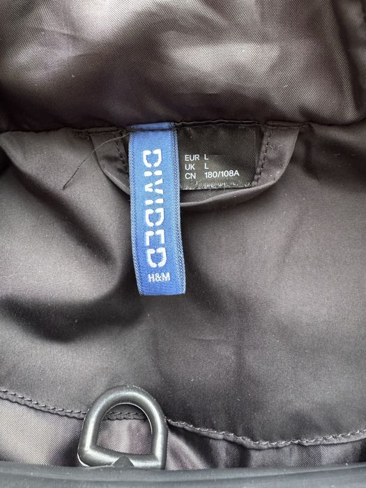 Продам курточку H&M Divided