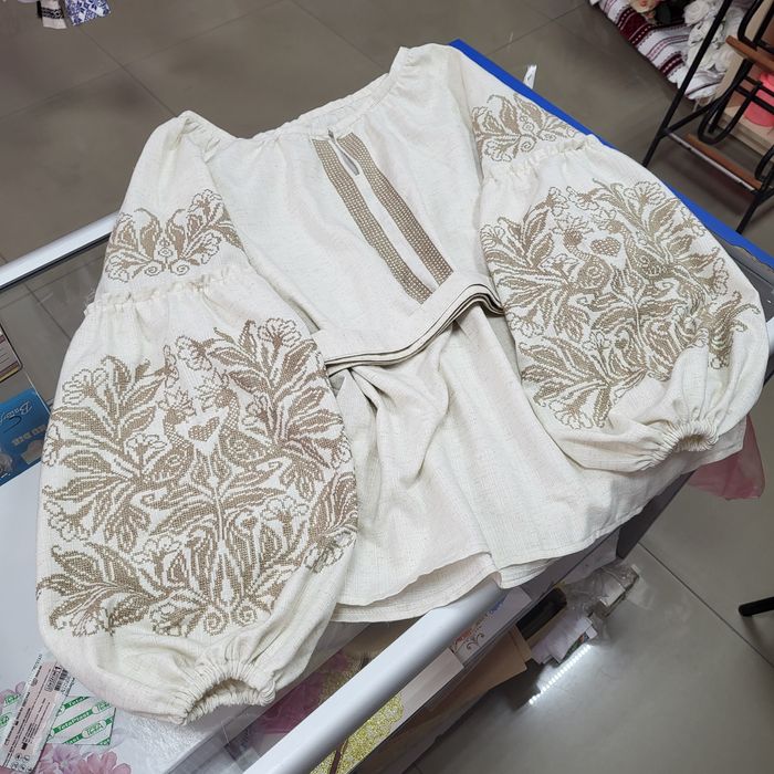 Вишиванка жіноча