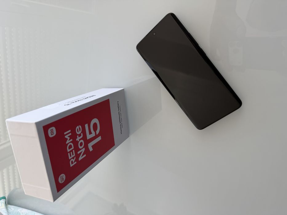 Vendo Redmi Note 15 como novo.