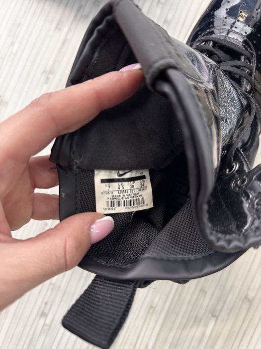 Nike лаковые ботинки , слипоны, кеды,кросовки